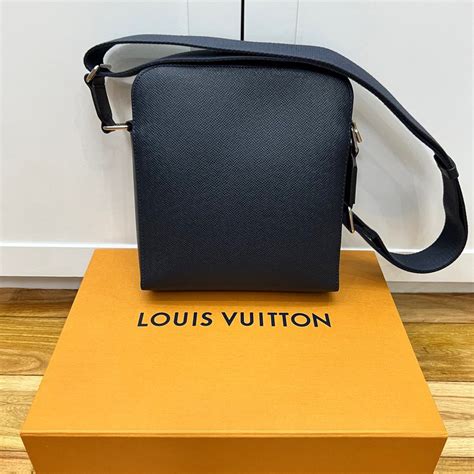 Louis Vuitton Anton Pochette Taiga Satchel .